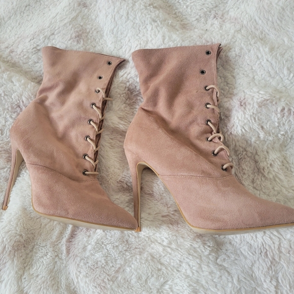 Shoes - Lace Up Boots
